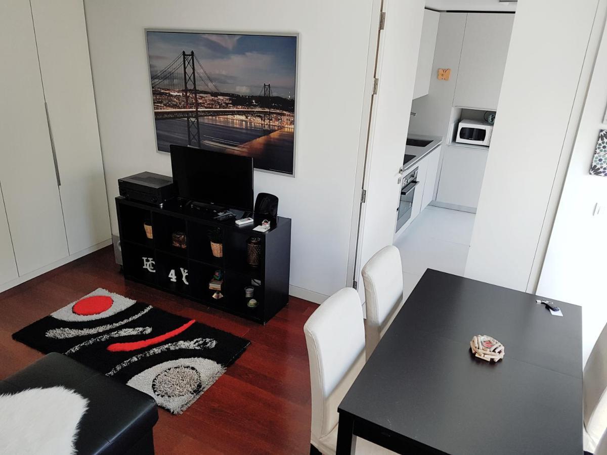Home4You Lisboa Pokoj fotografie